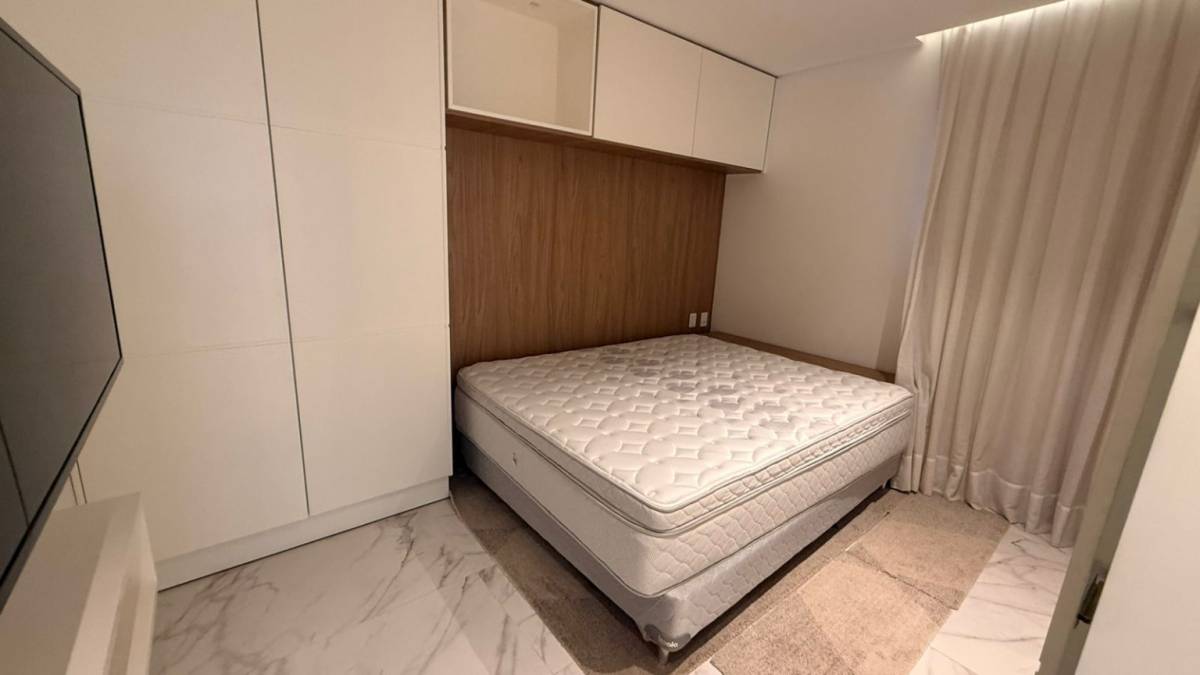 DEPARTAMENTO AMOBLADO EN ALQUILER — foto 2