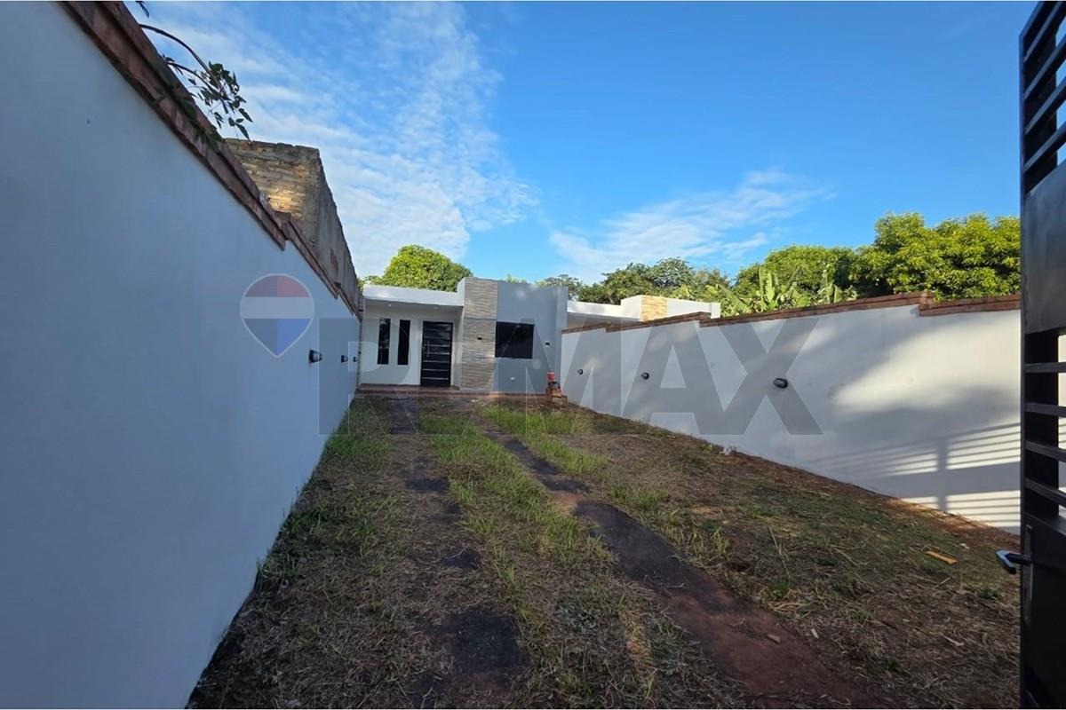 Casa - Venta - Itauguá, Central, Paraguay — foto 2