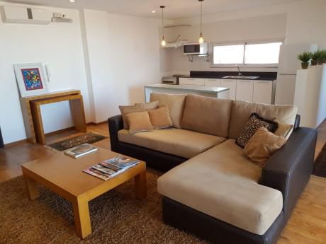 Vendo Hermoso Dpto De 2 Dorm. – Zona Avda. Peron