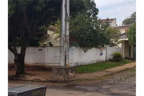 Unico Terreno En Esquina Bº Carmelitas