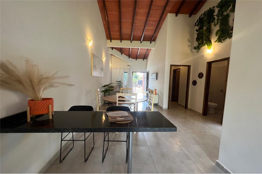 Amplio Chalet En Obra De 2 Habitaciones — foto 3