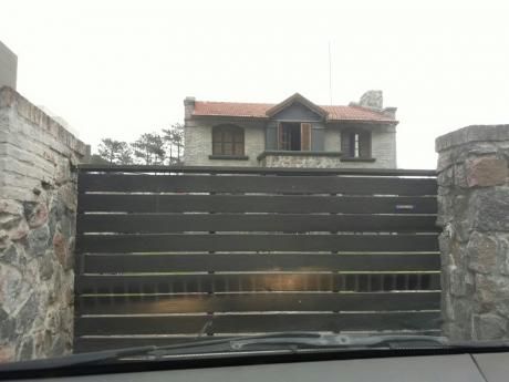Oportunidad !!! Se Vende Hermosa Casa En El Pinar
