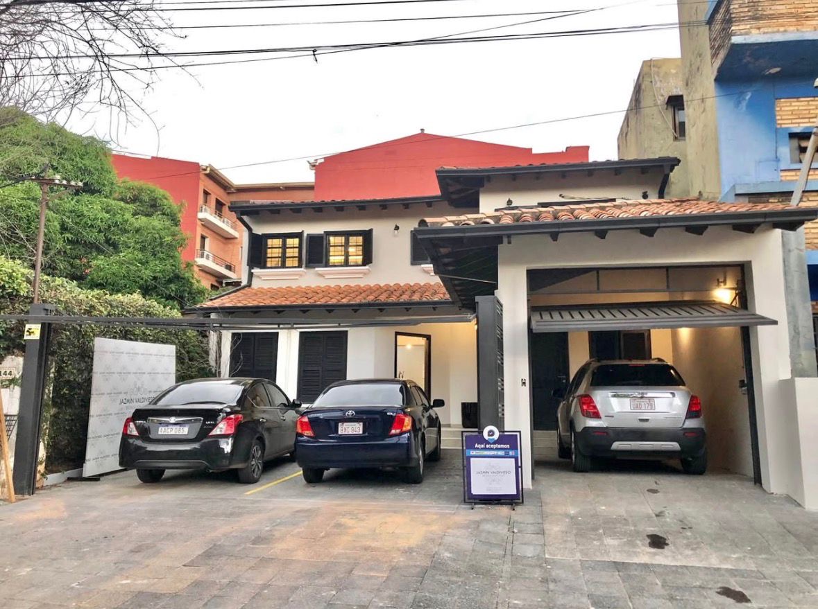 Casa en venta en Los Laureles