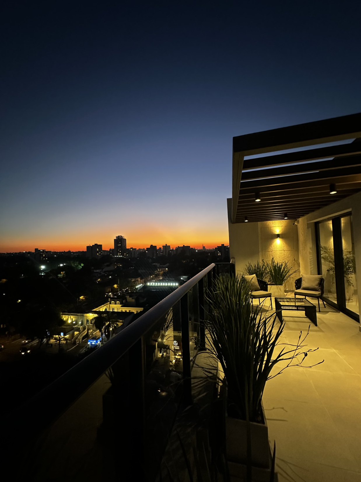 SHOPPING MARISCAL EN ALQUILER DEPARTAMENTO DE 1 DORMITORIO AMOBLADO — foto 2