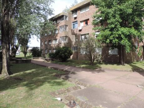 Apartamento 3 Dormitorios, Luminoso, Pronto Para Entrar