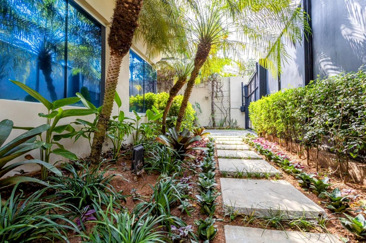 Vendo Exclusiva Residencia - Barrio Villa Morra — foto 3