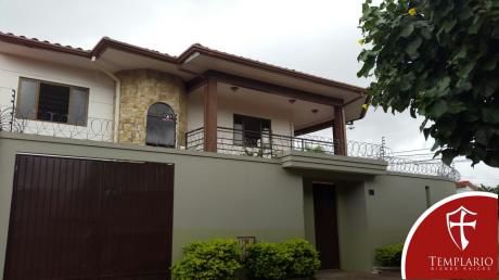 Alquiler.- 900 $us Casa 5 Dorm Santos Dumont 3er Anillo