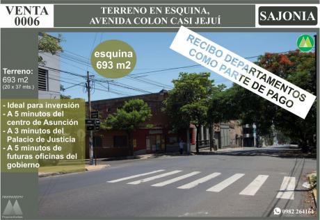 0006 Terreno En Barrio Sajonia, Esquina Avda. Colon Casi Jejuí