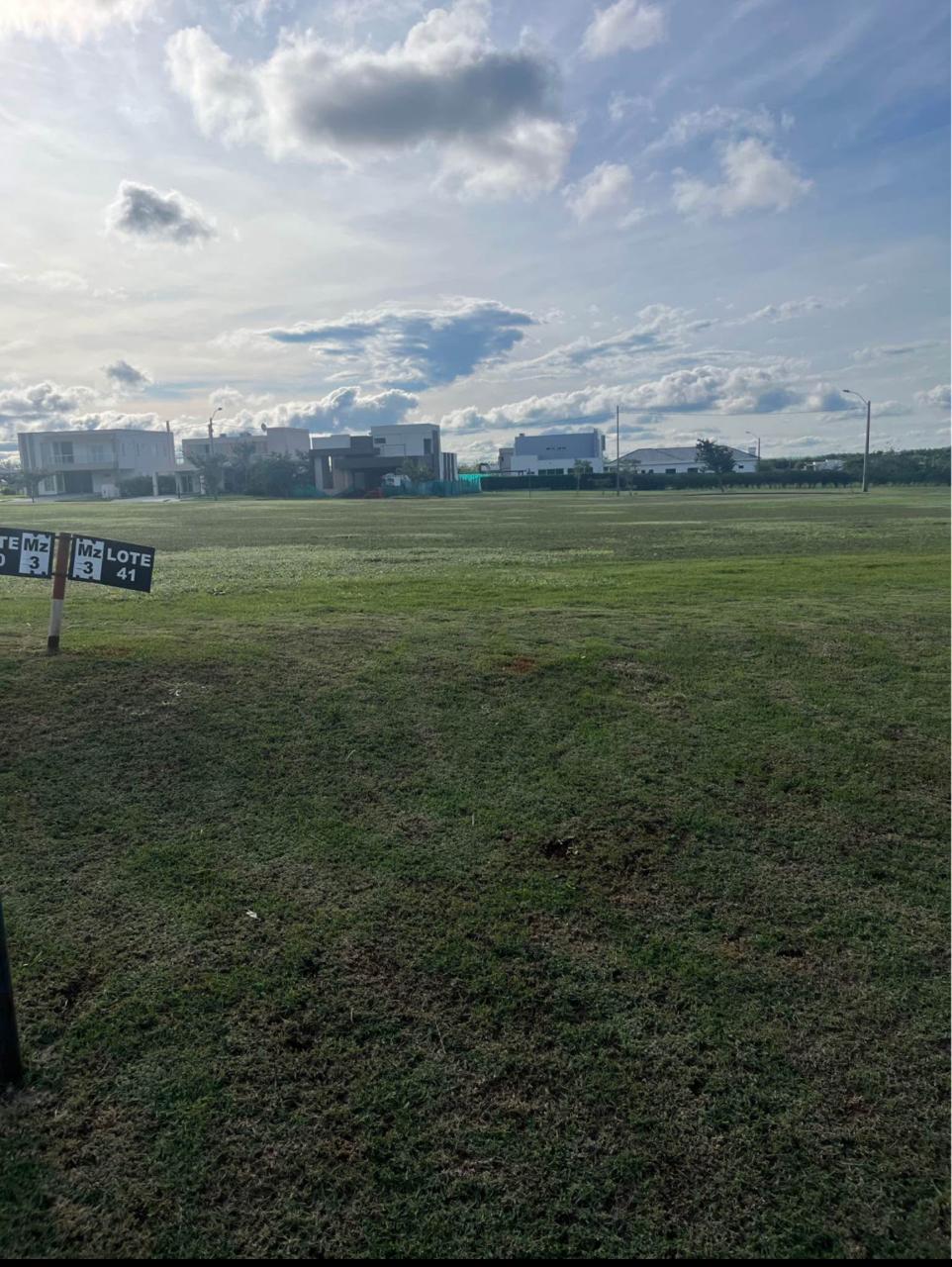 VENDO TERRENO EN COSTA DEL LAGO CON MEMBRESIA — foto 2
