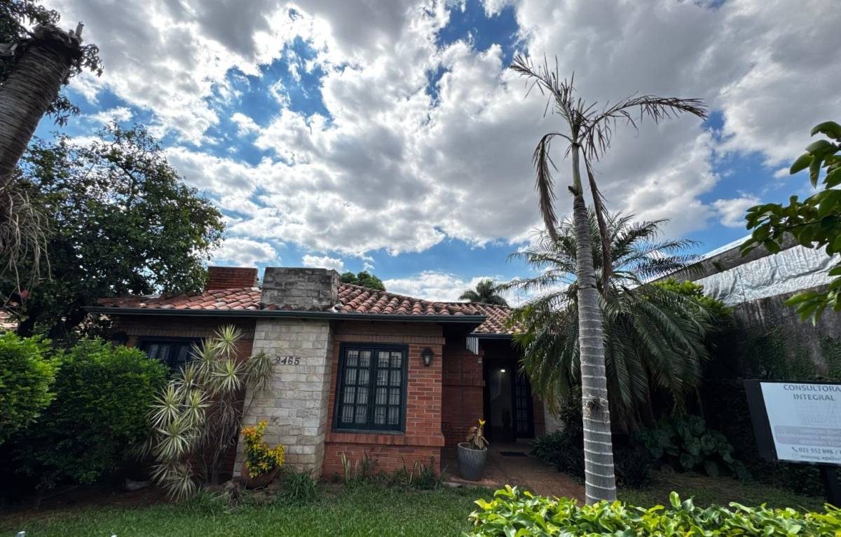 Vendo casa con amplio patio Lambare — foto 2
