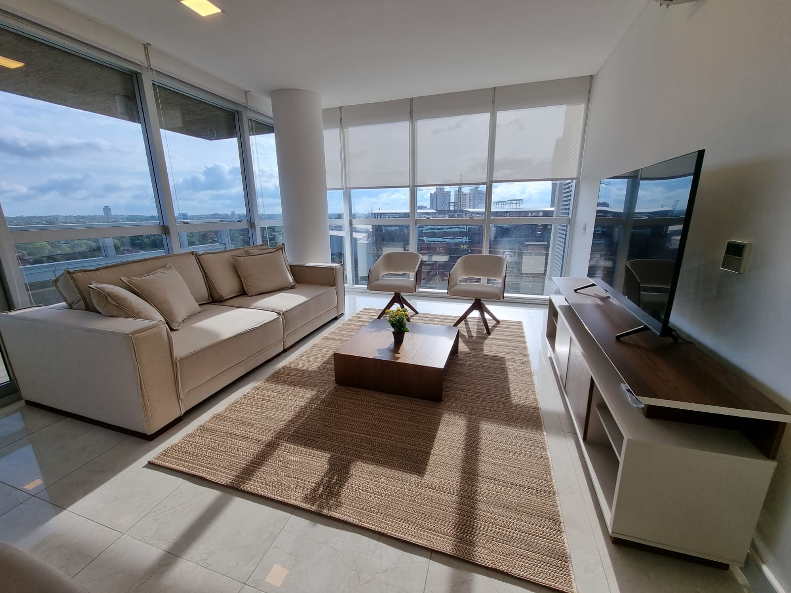 TORRES EMINENT - ALQUILO DEPARTAMENTO FULL AMOBLADO DE 3 DORMITORIOS — foto 3