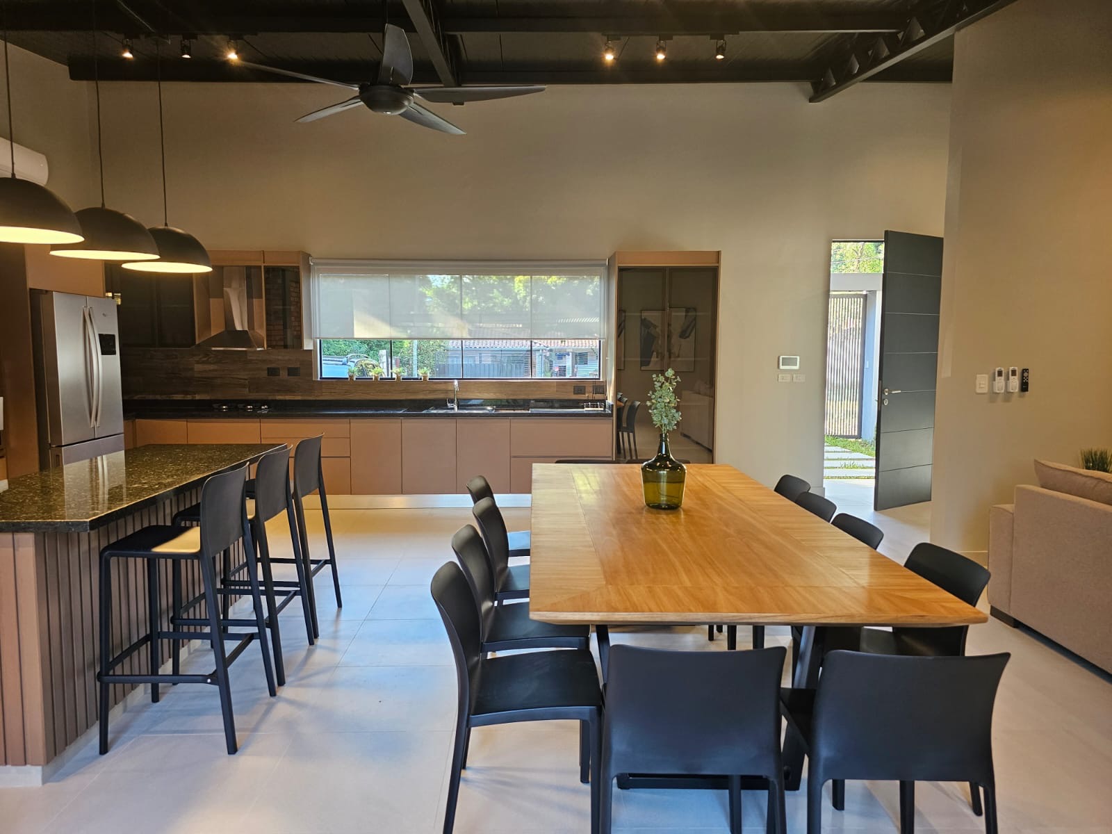 Vendo lujosa casa en San Bernardino! — foto 2