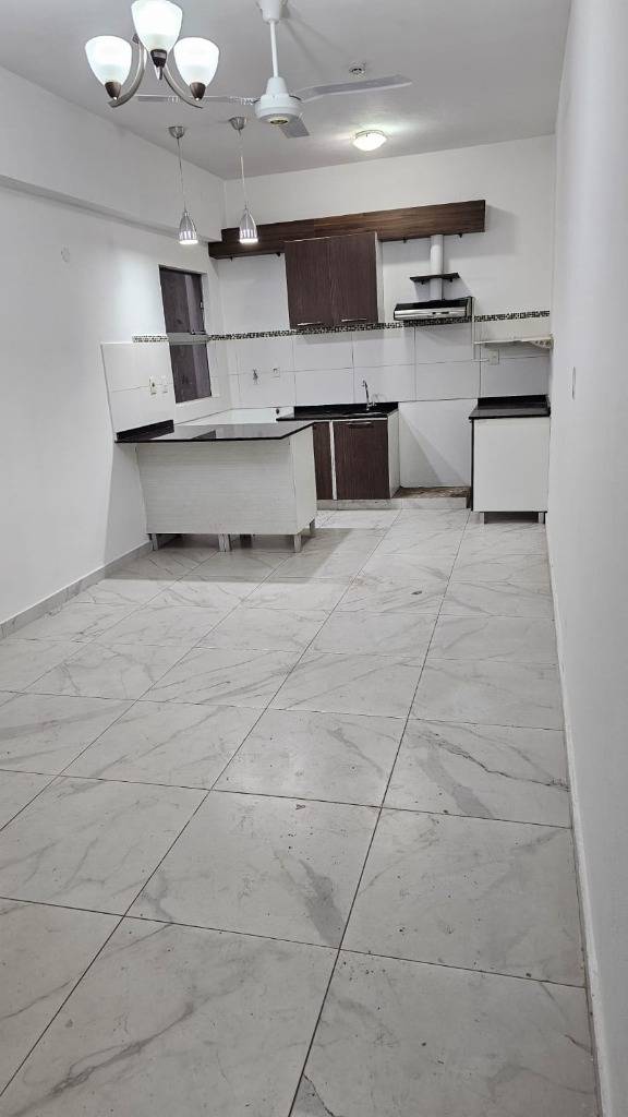 ALQUILO DEPARTAMENTO EN FERNANDO DE LA MORA DE 1 HABITACION — foto 2