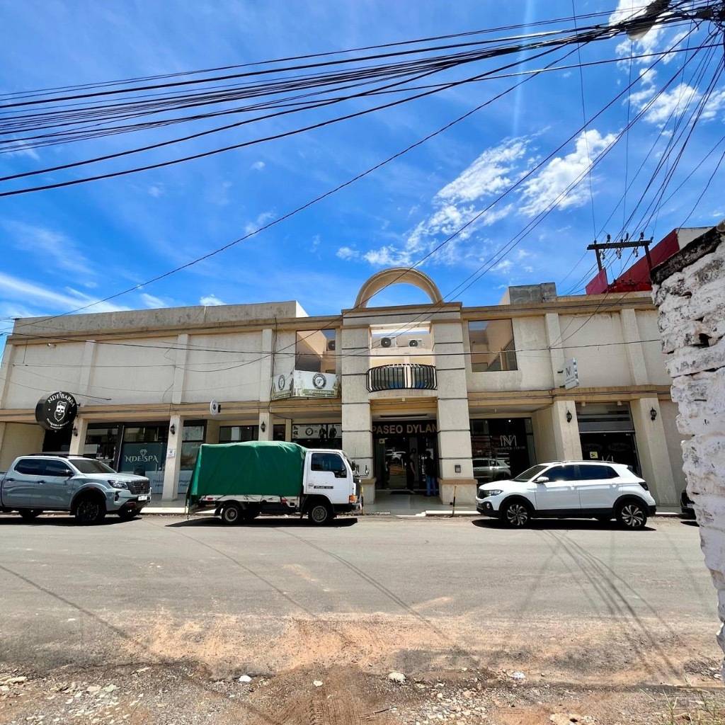 ALQUILO LOCAL / OFICINA EN FERNANDO DE LA MORA ZONA NORTE — foto 3