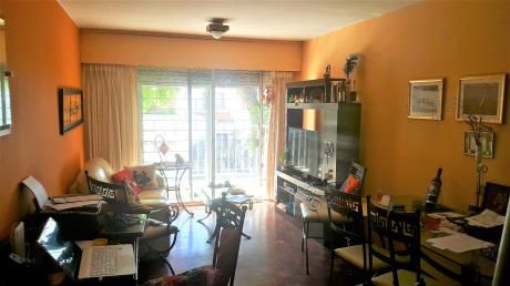 Dueño Vende Apto. Al Frente, Un Dormitorio, Balcón Etc En Pocitos Prx Av. Brasil