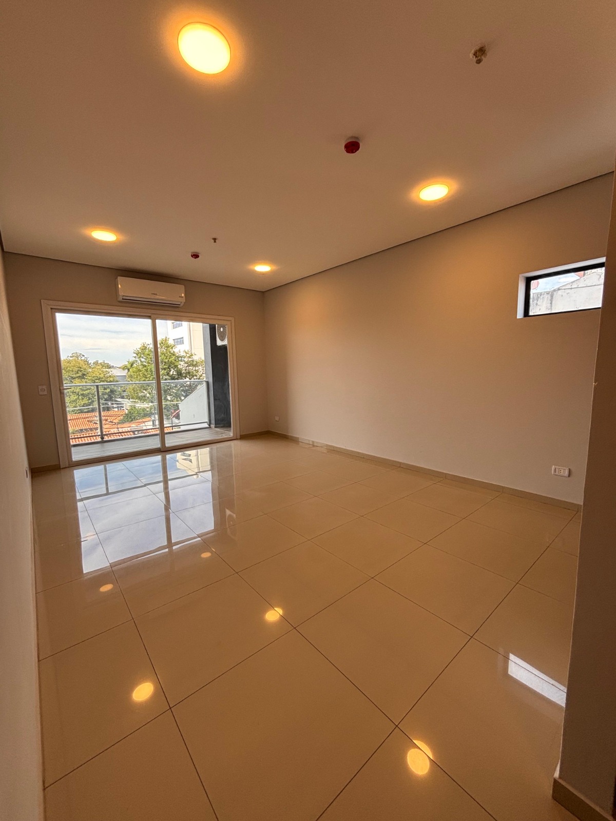 Departamento en alquiler en Herrera, Asunción — foto 2