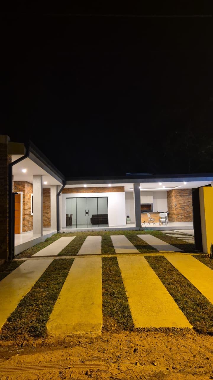En venta hermosa casa en San Bernardino — foto 2