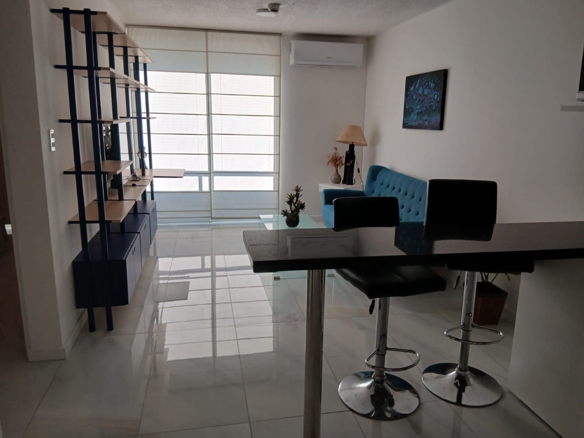 Alquilo departamento amoblado de 1 habitación en Altamira Surubi´i — foto 3