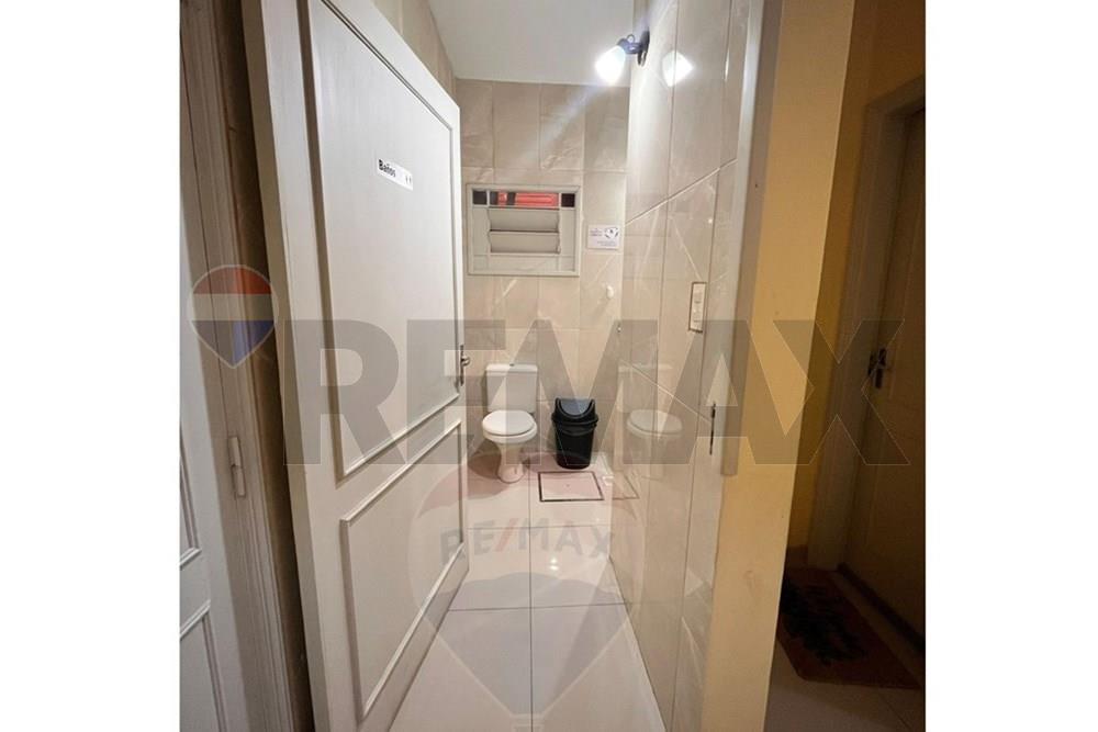 Alquilo Consultorio en barrio Mariscal Lopez — foto 3