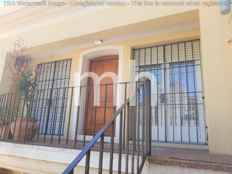 Excelente Casa Ph Para Vivienda O Empresa Con Garaje
