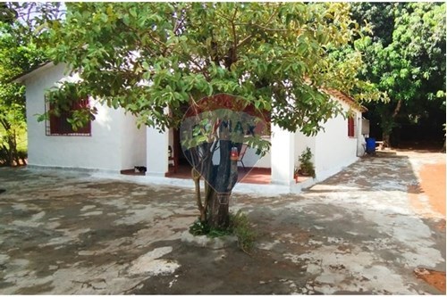Vendo Casa de 3 Habitaciones en Ñemby Bº Mbokajaty — foto 3