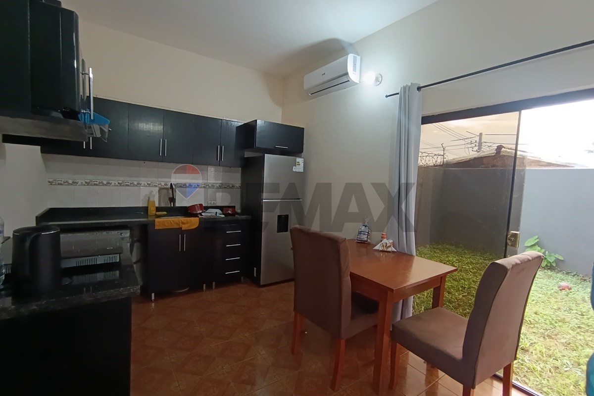 VENDO DUPLEX EN FERNANDO DE MORA ZONA SUR — foto 3