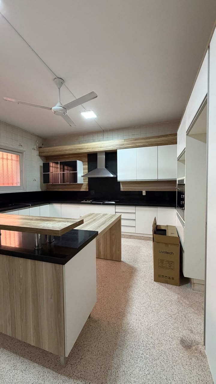 Casa en alquiler en Mburicaó