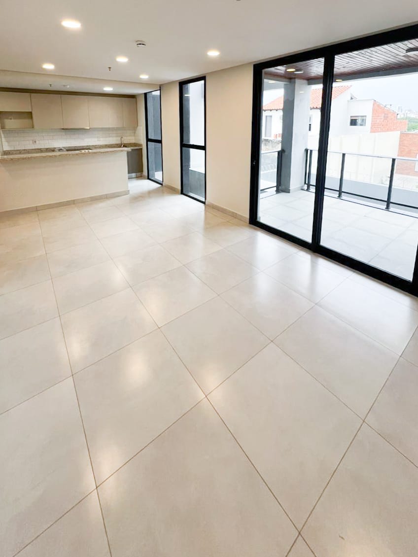 Departamento De 2 Habitaciones C/ Balcón En Belive Francés, Barrio Jara. — foto 3