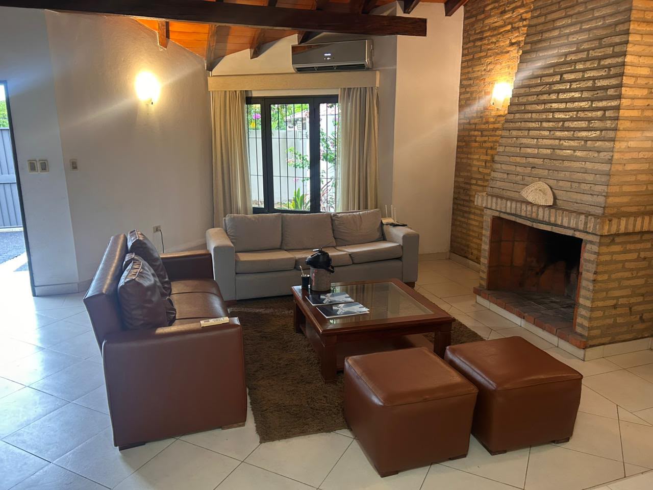 Alquilo Casa semi amoblada en Lambare zona residencial , Barrio Felicidad — foto 2