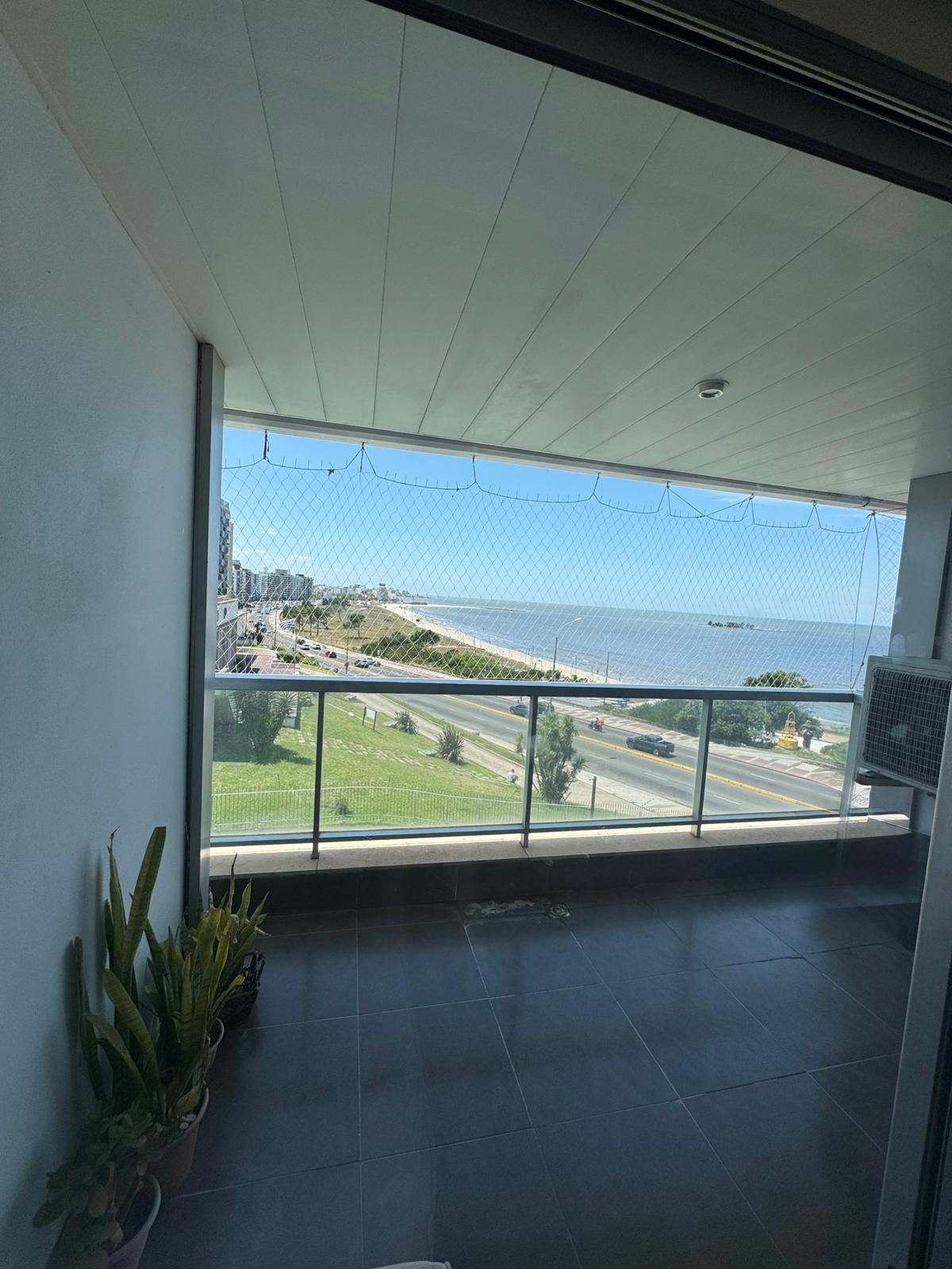 Alquiler De Apartamento En Malvin 3 Dormitorios, 2 Baños Y Doble Cochera · Foto 6