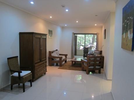 Alquilo Departamento De 1 Dormitorio Amoblado En Los Laureles