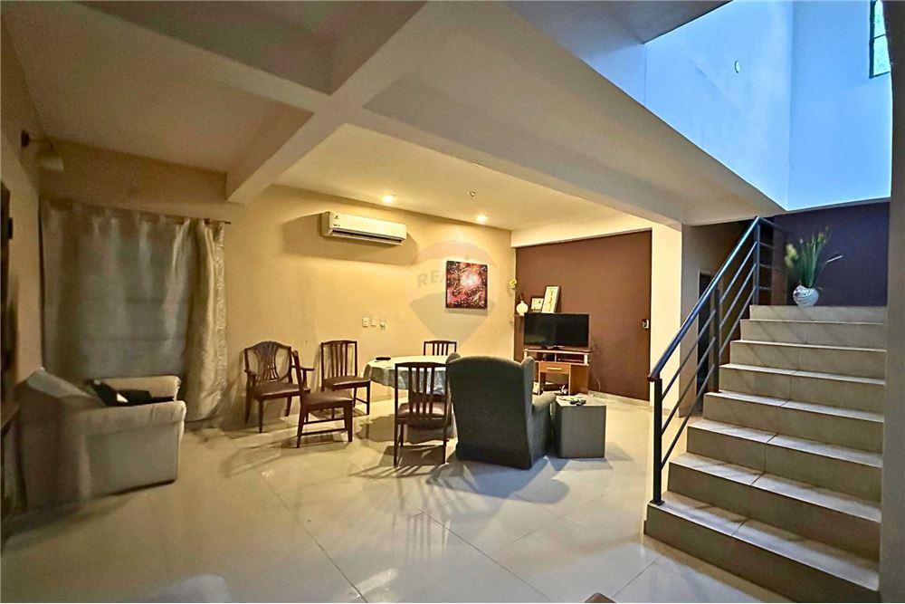 En Venta - Casa - Asunción, Salvador del Mundo. — foto 3
