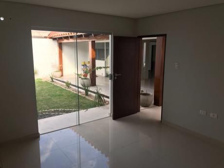 Hermosa Casa En Alquiler Para Empresa O Vivienda