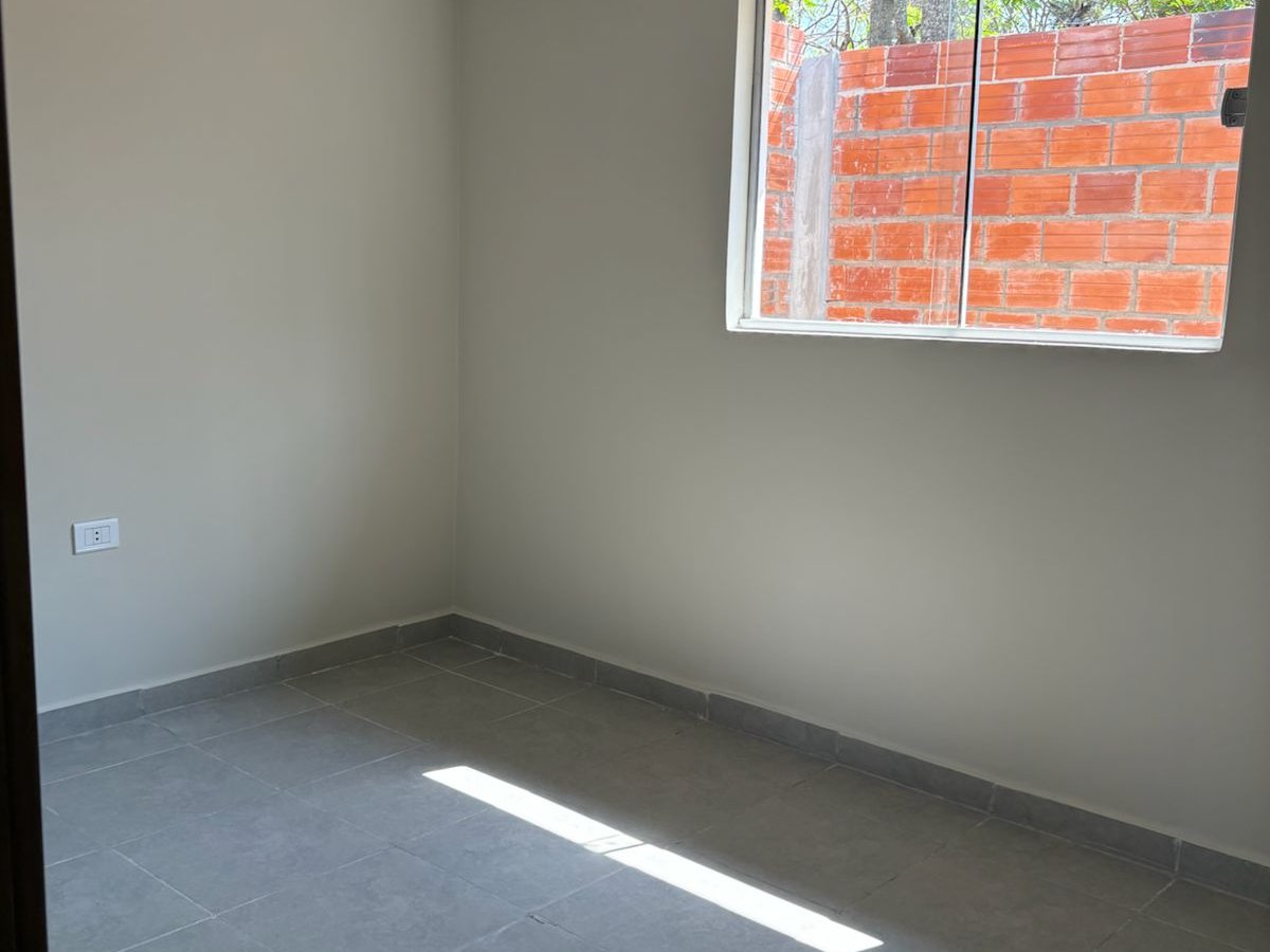 Vendo Casa A Estrenar En Barrio Costa Sosa Luque — foto 3