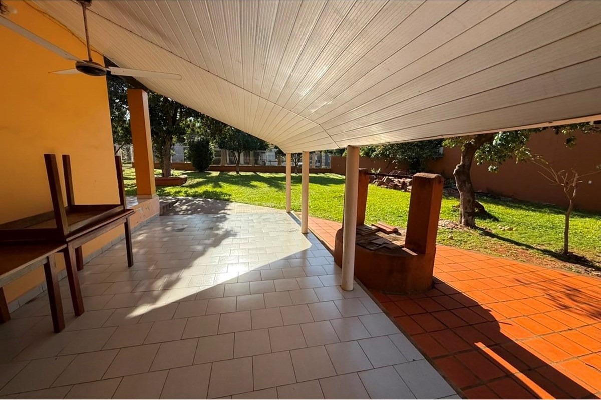 Casa en venta en Encarnación — foto 3