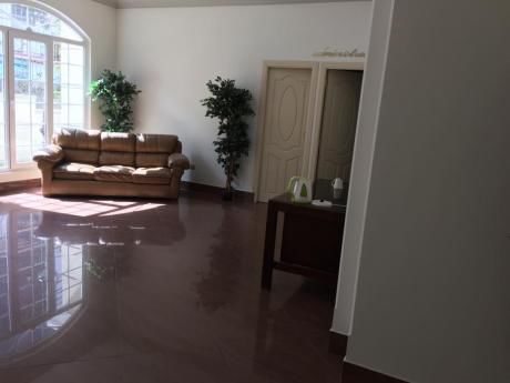 Departamento En Alquiler, ¡zona Obrajes!