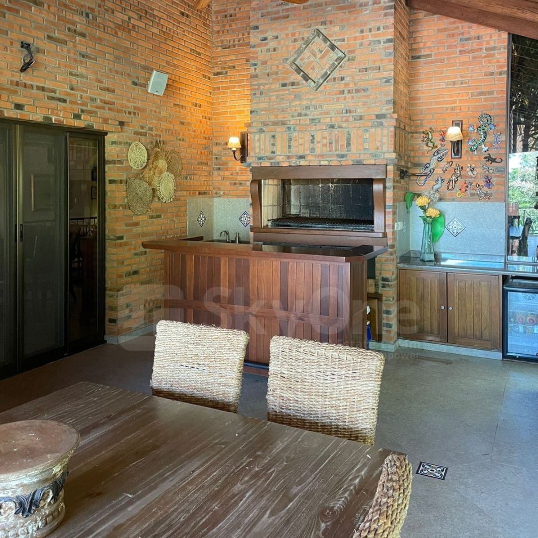 Se Vende Residencia en el Paraná country Club. — foto 2
