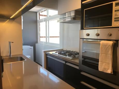 Alquiler Anual - Apartamento - 2 Dormitorios - Nuevocentro