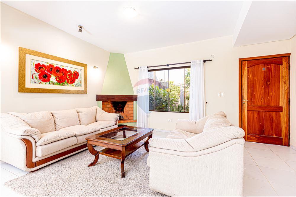 EN VENTA CASA EN EXCELENTE ESTADO - ZONA YACHT — foto 3