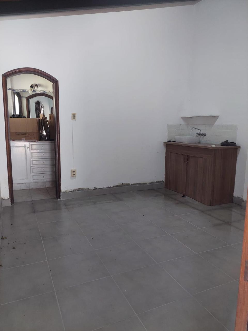 Alquilo Oficina en Barrio Herrera — foto 2