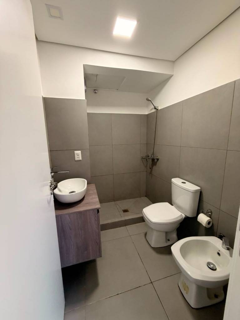ALQUILO MONOAMBIENTE EN BO YCUA SATÍ — foto 3