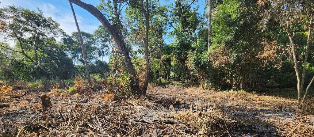 VENDO TERRENO CON ARROYO EN ATYRA — foto 2