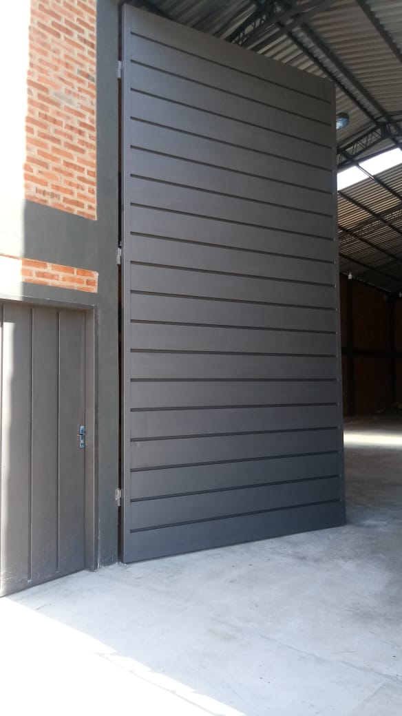 VENDO DEPÓSITO EN MARIANO ROQUE ALONSO ZONA CAACUPEMI. — foto 2