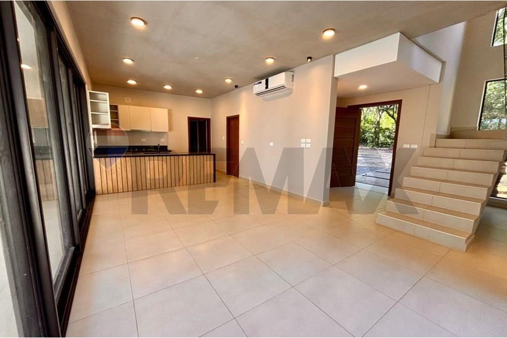 Casa venta San Bernardino — foto 3