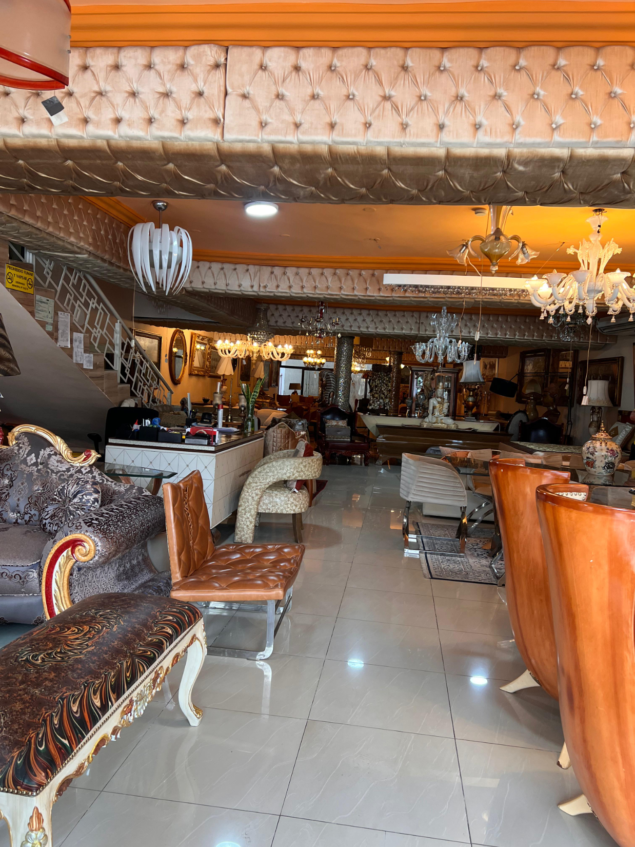 SUPER BUENA UBICACION!! alquilo LOCAL COMERCIAL EN PASEO CARMELITAS - 20.000 USD (y también vendo) — foto 2