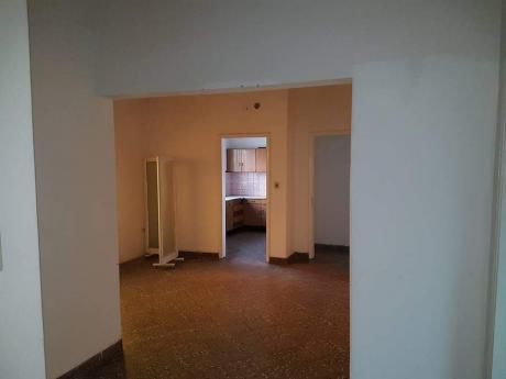 Alquilo Casa Para Oficina En Villa Morra