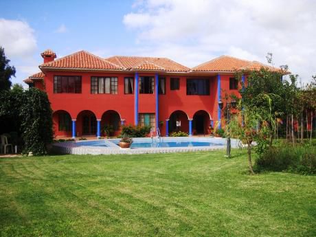 Hotel De 4 Estrellas De Categoría En Funcionamiento En La Ciudad De Tarija