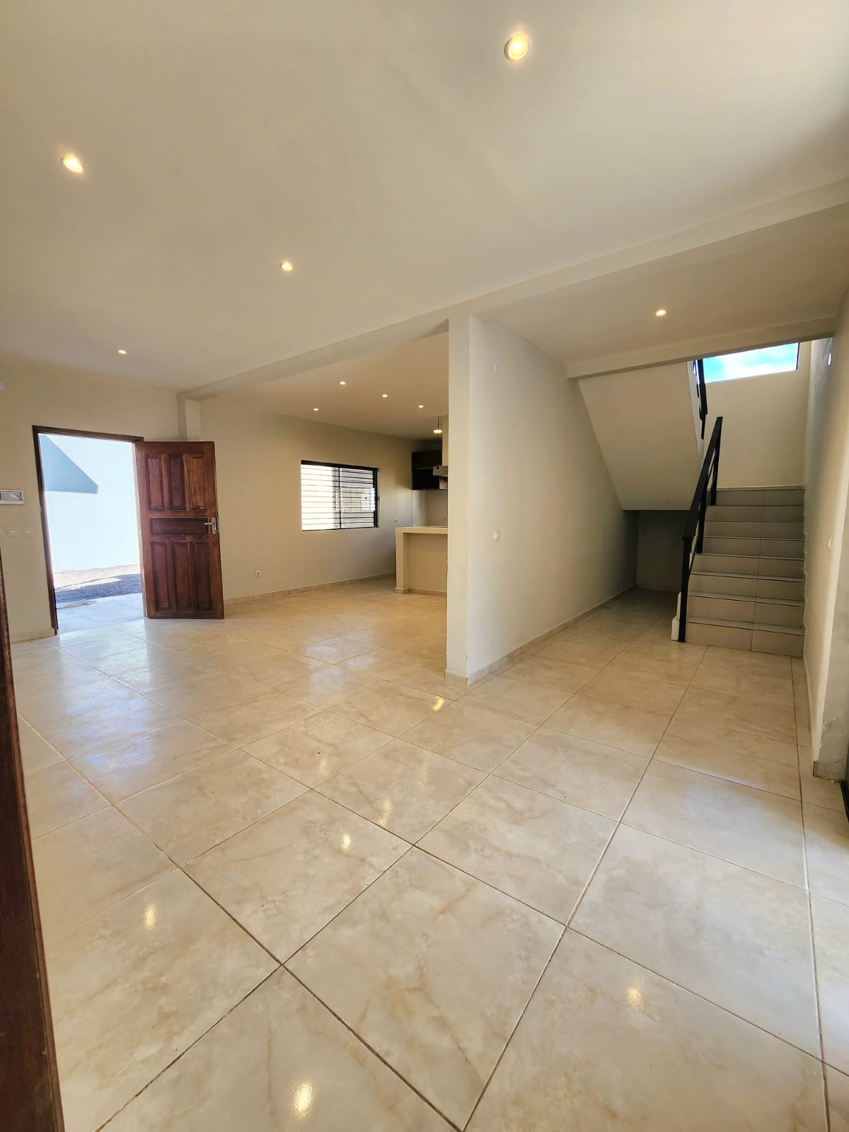 Alquilo Casa En Mariano Roque Alonso — foto 2