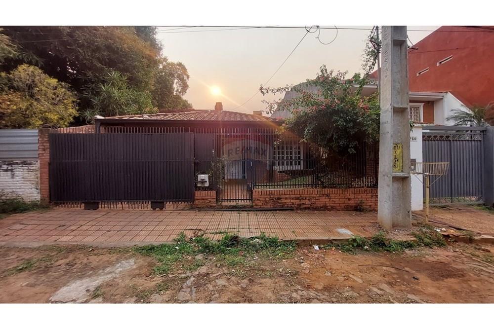 TERRENO EN B° MCAL ESTIGARRIBIA DE ASUNCION — foto 2