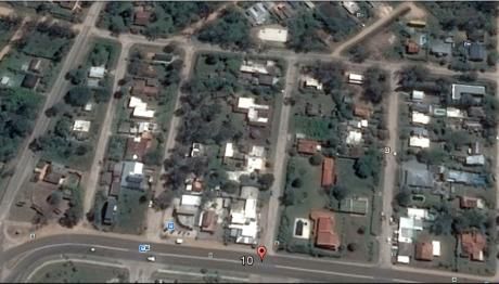 Barra De Maldonado,casa 2dr,1 Baño,blro.el Tesoro,1 Cuadra De La Rambla